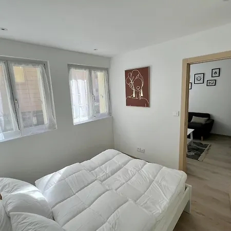 Apartmán Bright 28 M Apartment At 600 M From The Beach *